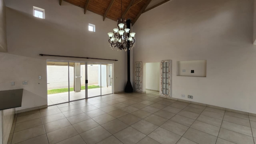5 Bedroom Property for Sale in Laguna Sands Western Cape